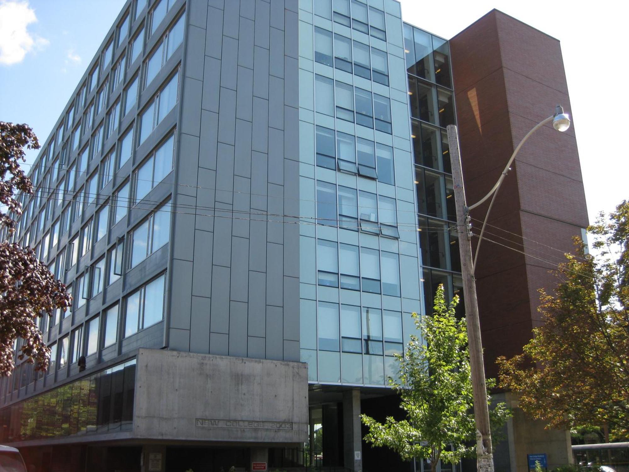 University Of Toronto-New College Residence-45 Willcocks Residence Dış mekan fotoğraf